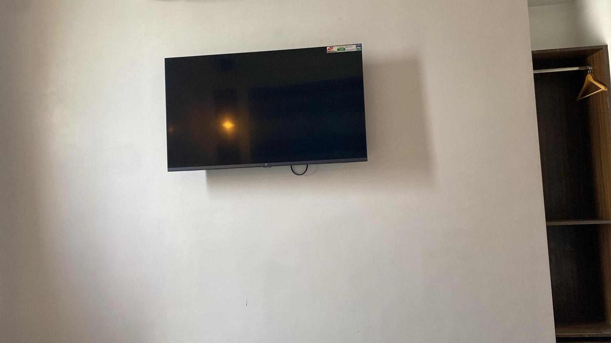 Palm Breeze Hotel - Colaba Bombaj Zewnętrze zdjęcie